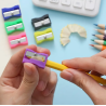 Taille crayons plastique